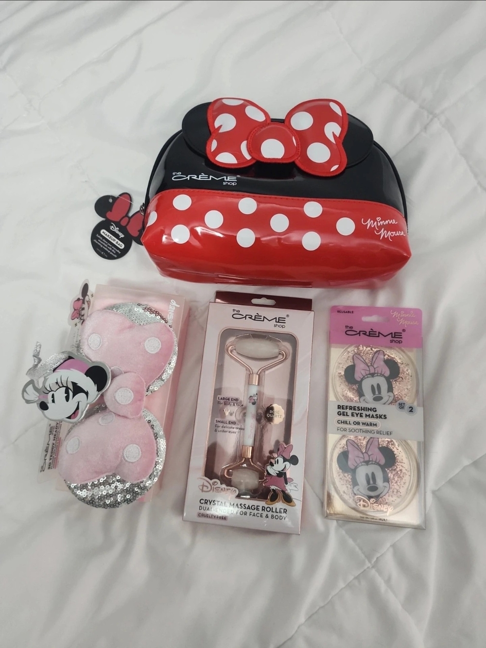 Disney Minnie Mouse Red and Pink Polka Dot Kids Makeup Bag & Skincare Play Set